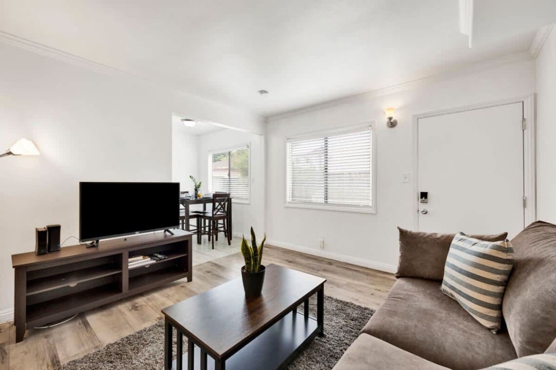 0ebe21a6 9508 47 3dfTU