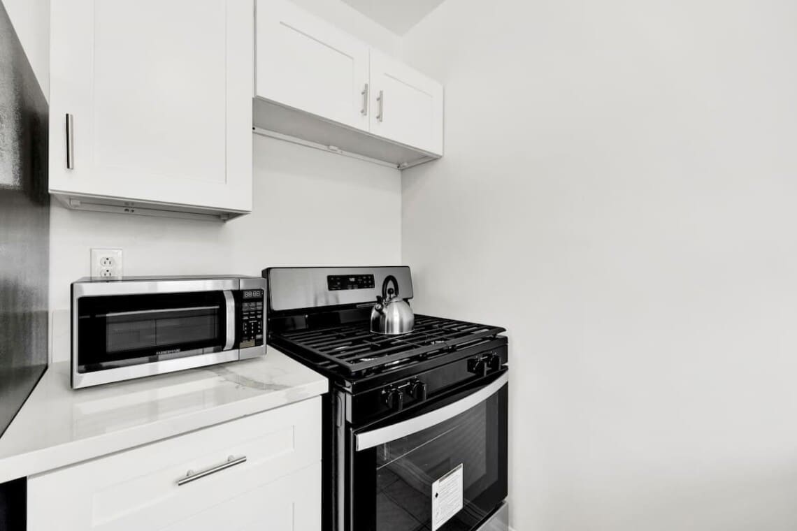 4ee982b3 f899 4b V2 gb