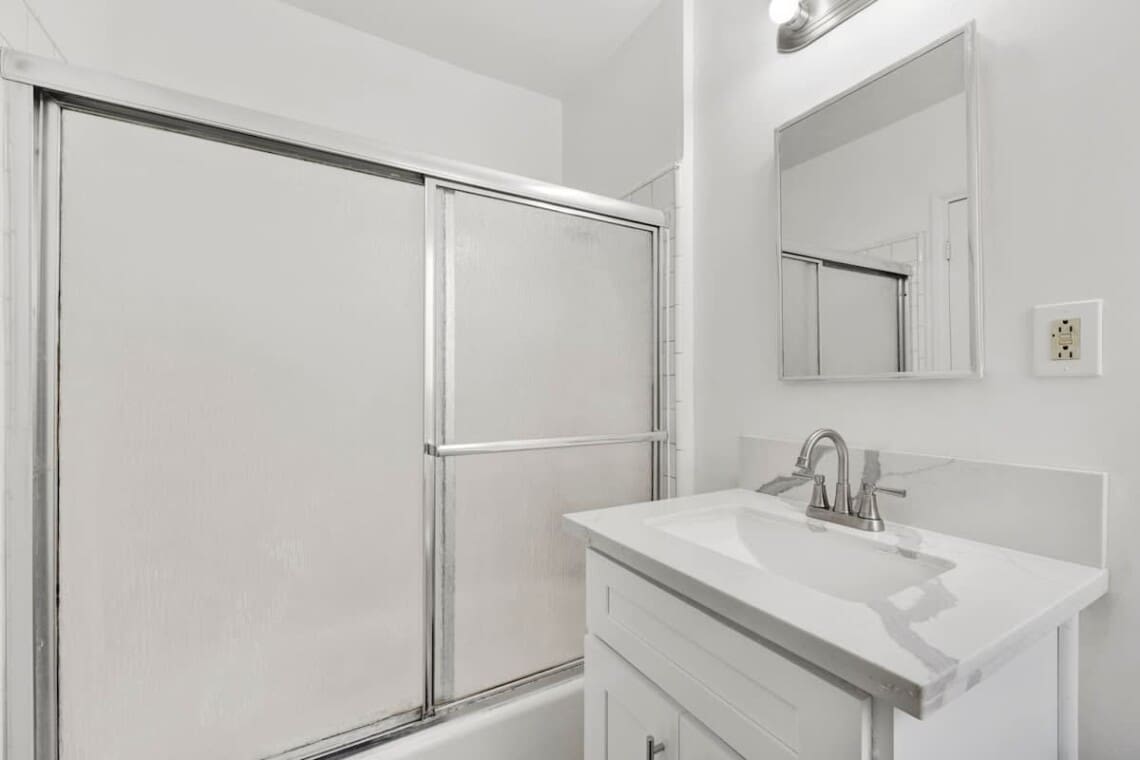 54130fe0 5566 41 wuaR