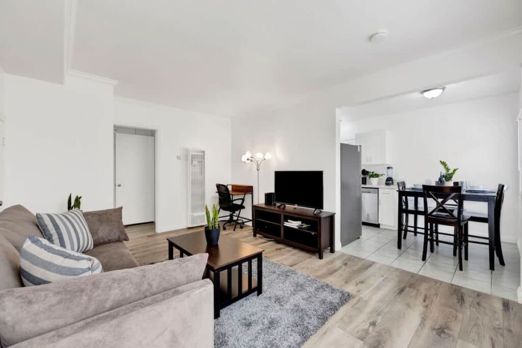 db244693 3673 4b bi Iz