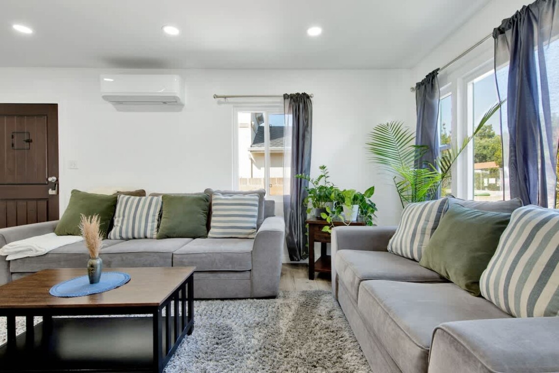 06e494d1 3a21 40 9ZFmf