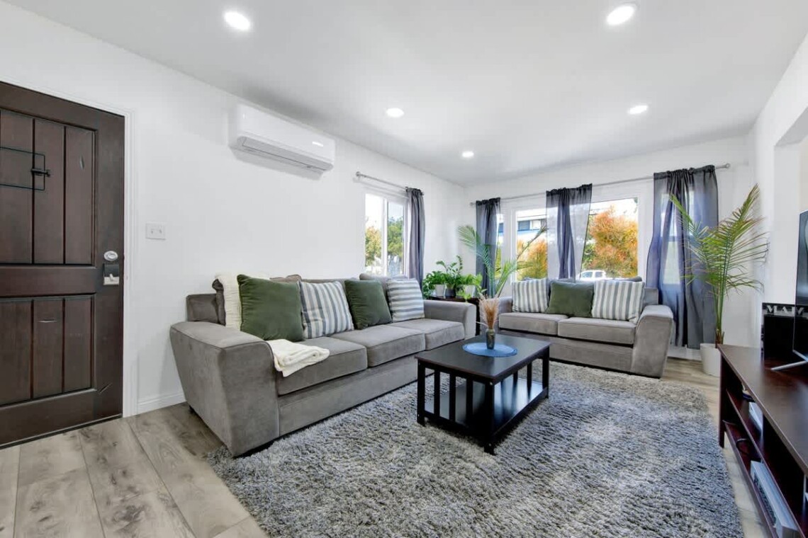 09c1bdf2 8db5 41 kHPvo