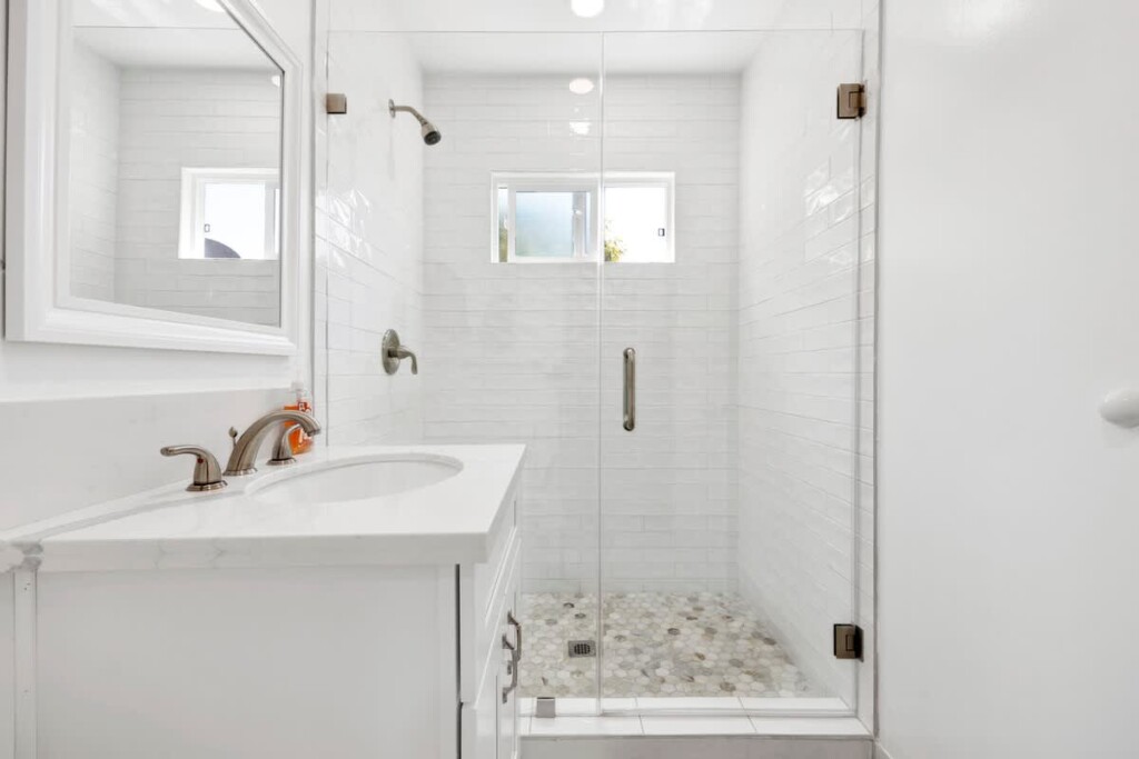 126bf7ad 88a9 49 Pubuq