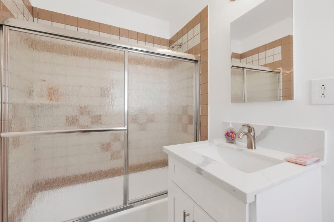 201bbf19 2355 4f P6M3G