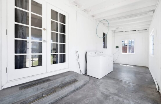 2688332f 9b87 4a J cwO