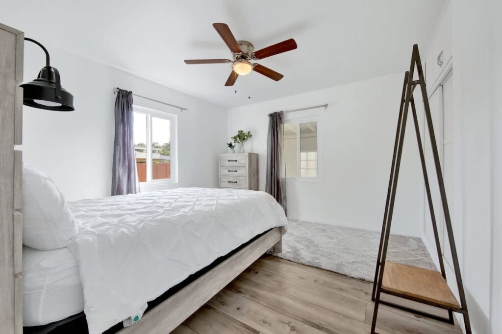 4b4c4020 bb0d 48 svsG