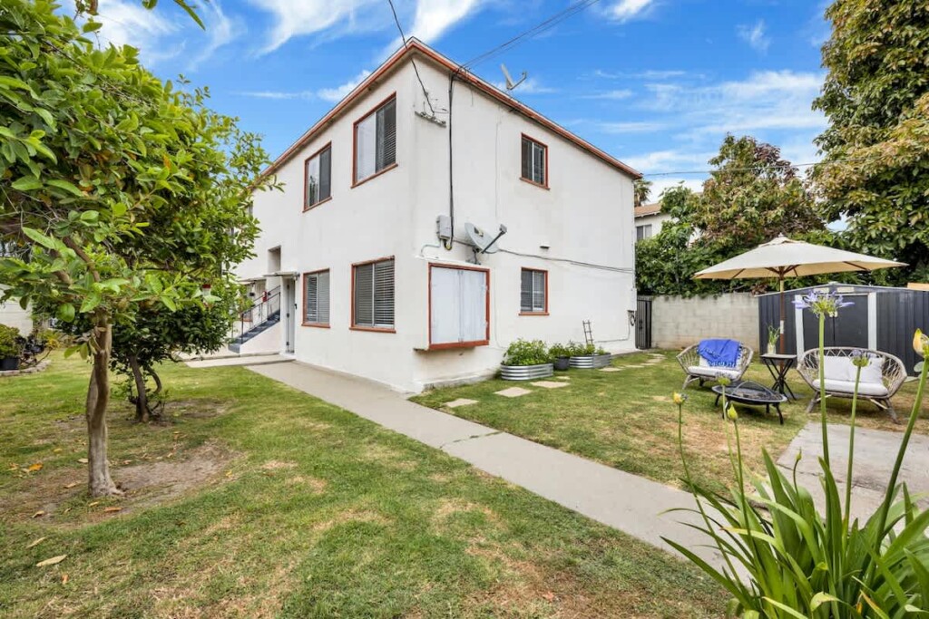 64150250 c067 4d Cy5bk