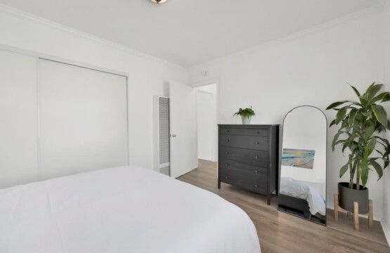 ff169d01 3865 4c lO9WO